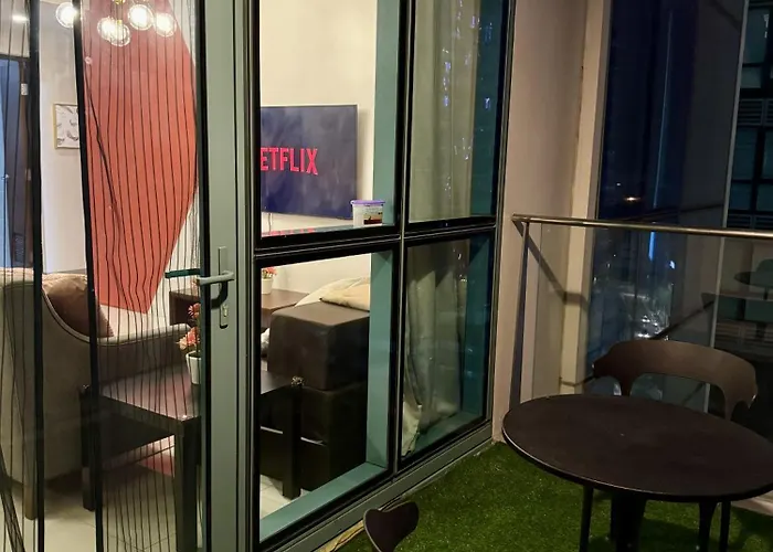 2br One Uptown Residences Near Uptown Mall, Mitsukoshi, And Restaurants Aparthotel 4*