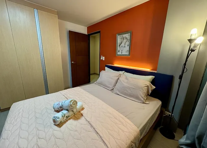 2br One Uptown Residences Near Uptown Mall, Mitsukoshi, And Restaurants Aparthotel 4*