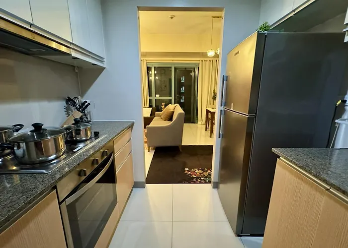 2br One Uptown Residences Near Uptown Mall, Mitsukoshi, And Restaurants Aparthotel 4*