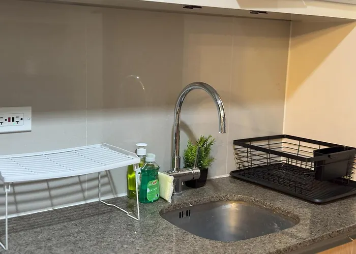 2br One Uptown Residences Near Uptown Mall, Mitsukoshi, And Restaurants Aparthotel 4*