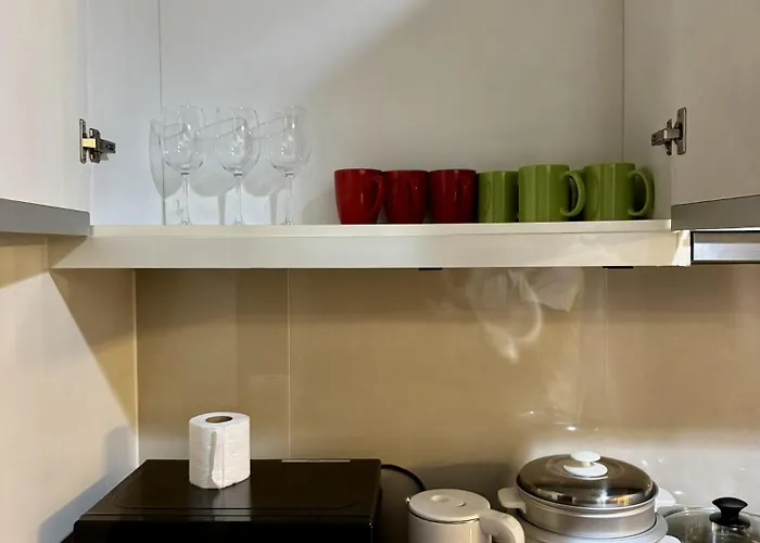 2br One Uptown Residences Near Uptown Mall, Mitsukoshi, And Restaurants Aparthotel Manila